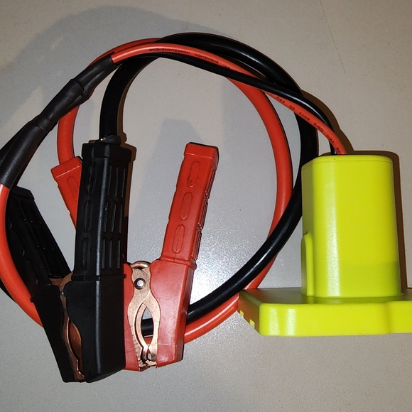 "Ryo Green" jump start pack. Requires "Ryo Green" 18 v lithium battery. - Picture 4 of 5